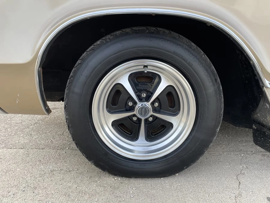 1968 Chrysler New Yorker - Image 16 of 29