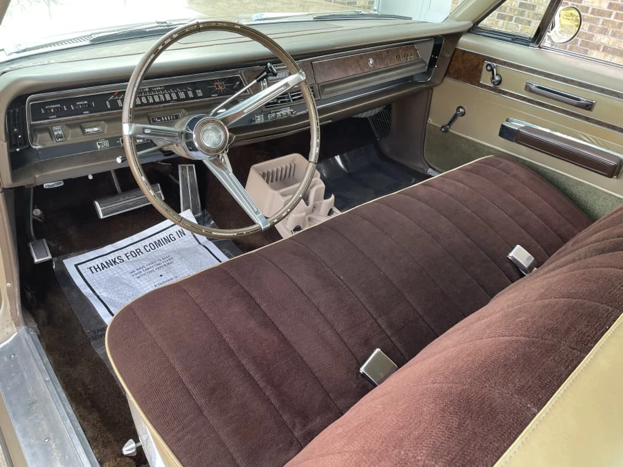 1968 Chrysler New Yorker - Image 24 of 29