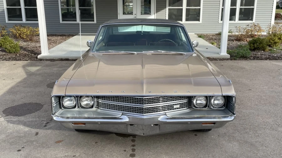 1968 Chrysler New Yorker - Image 4 of 29