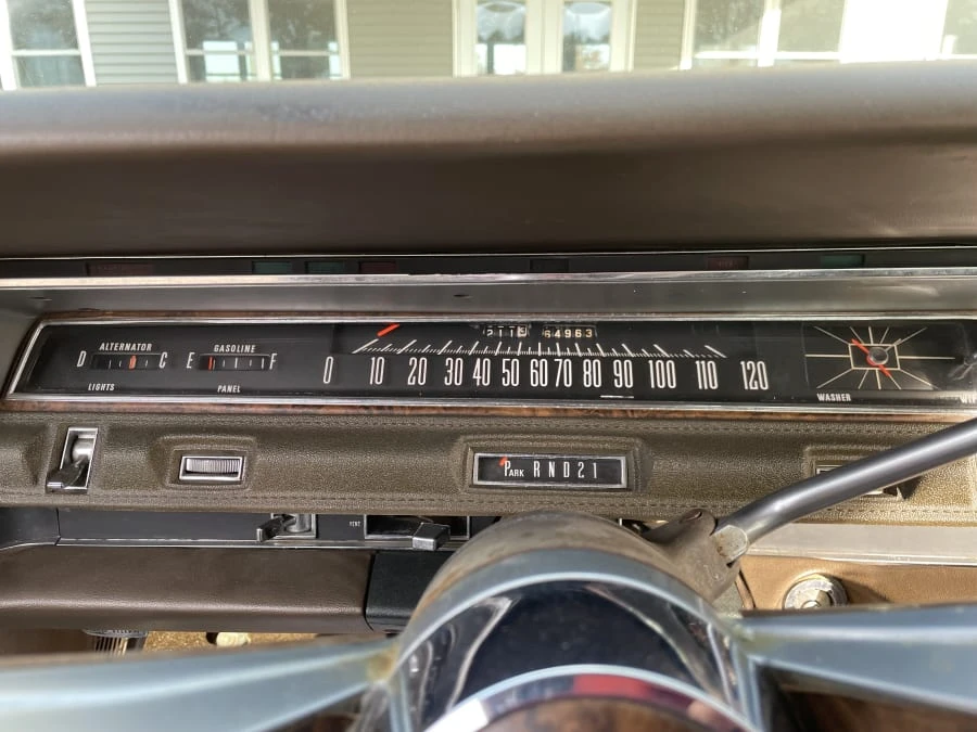 1968 Chrysler New Yorker - Image 18 of 29