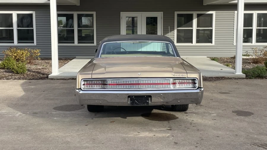 1968 Chrysler New Yorker - Image 5 of 29