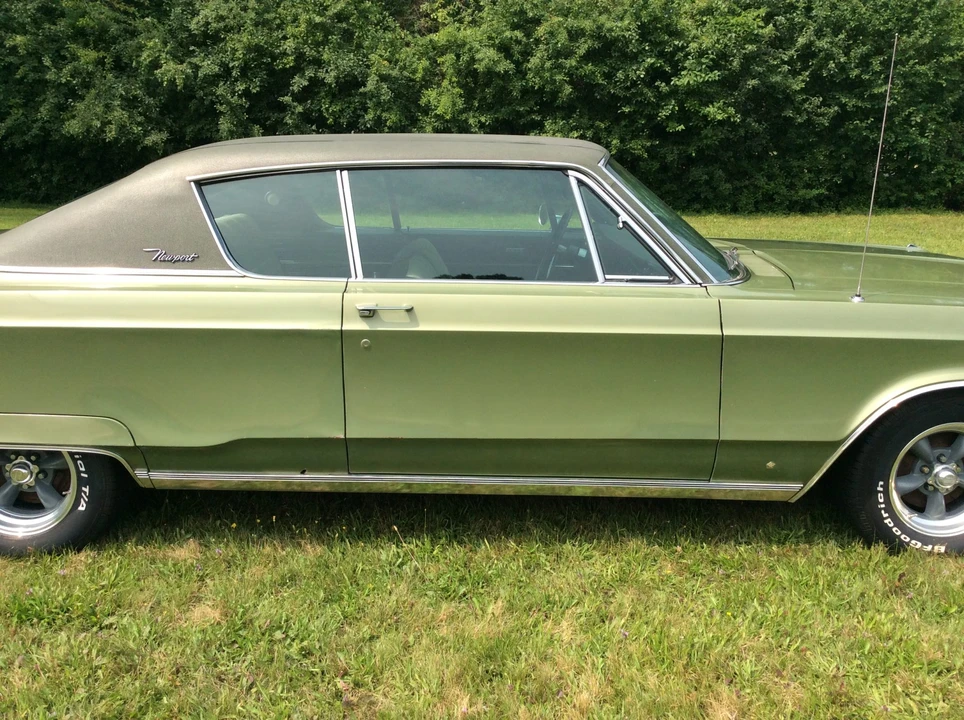 1968 Chrysler Newport - Image 25 of 31