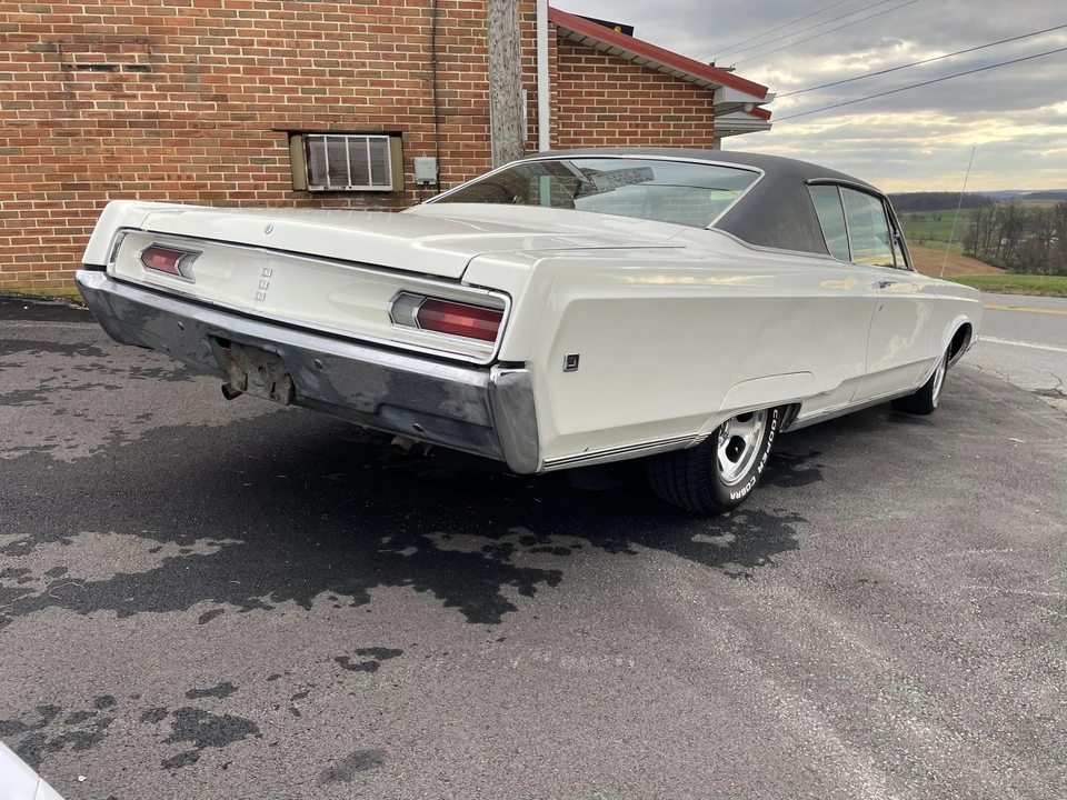 1968 Chrysler Newport - Image 7 of 31