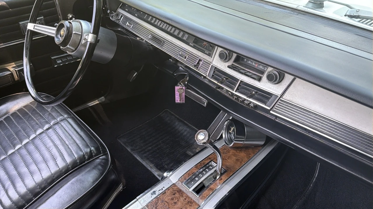 1968 Chrysler Newport - Image 20 of 31