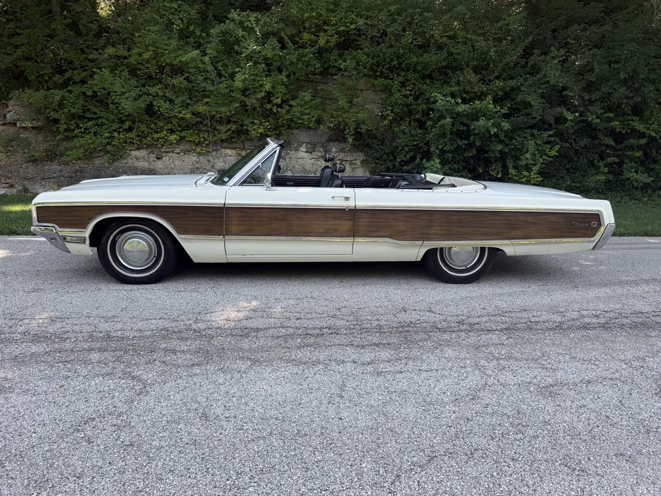 1968 Chrysler Newport - Image 2 of 31