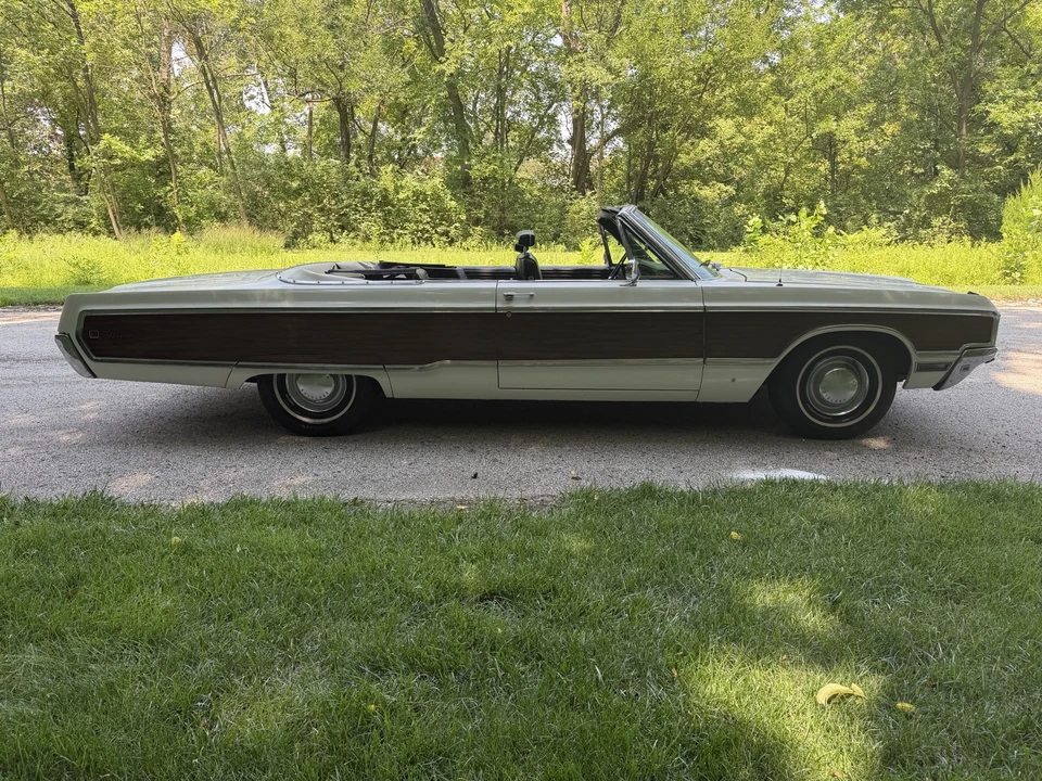 1968 Chrysler Newport - Image 7 of 31