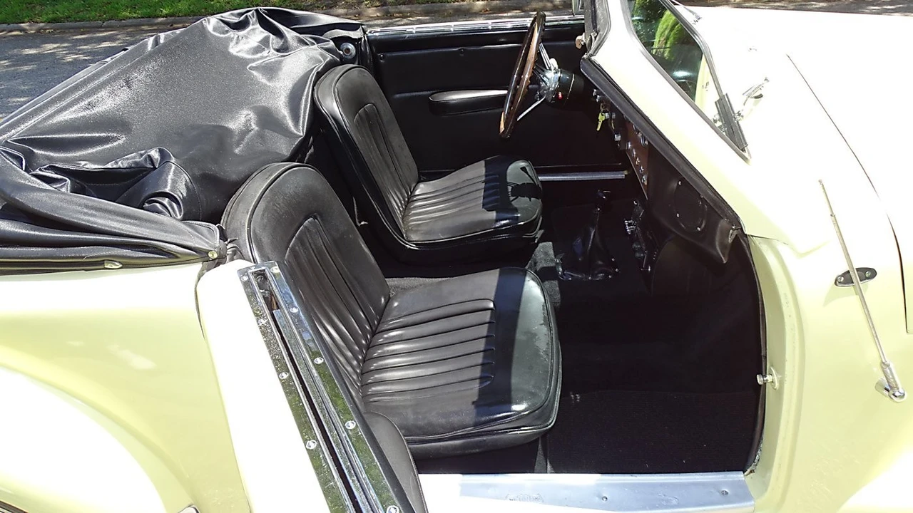 1968 Cord - Image 16 of 24