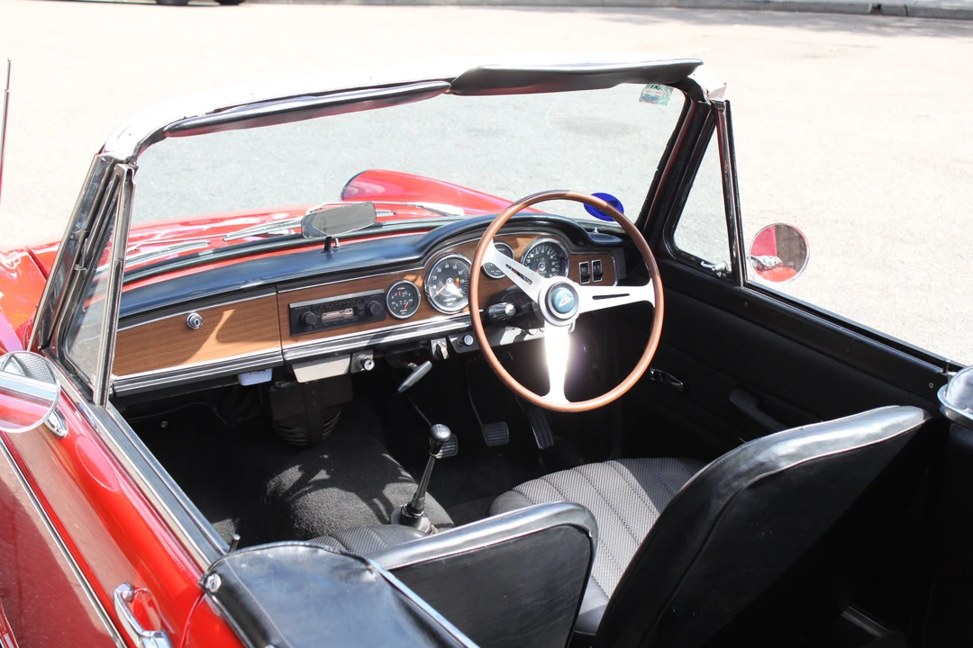 1968 Daihatsu - Image 7 of 10