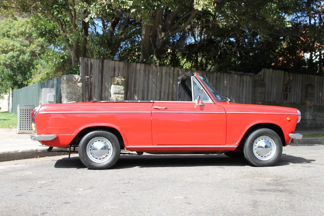 1968 Daihatsu - Image 8 of 10