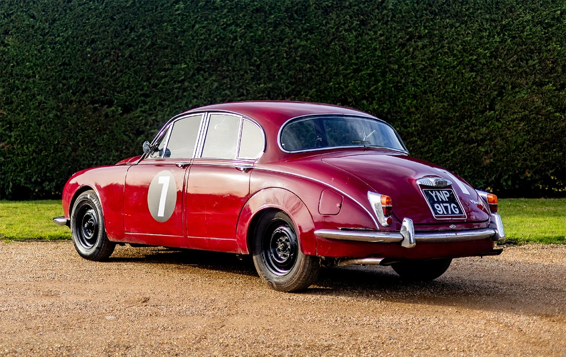 1968 Daimler - Image 2 of 30