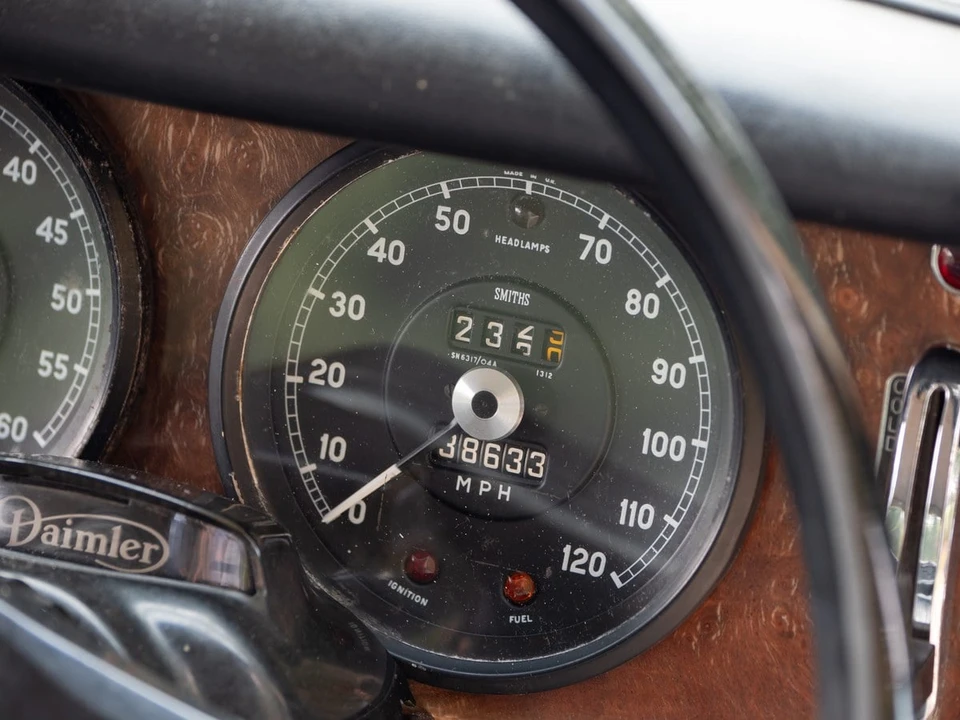 1968 Daimler - Image 25 of 30