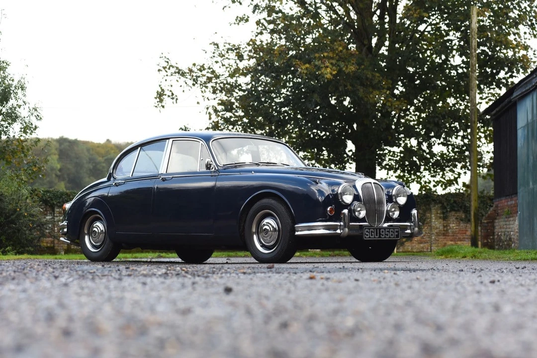 1968 Daimler - Image 3 of 30