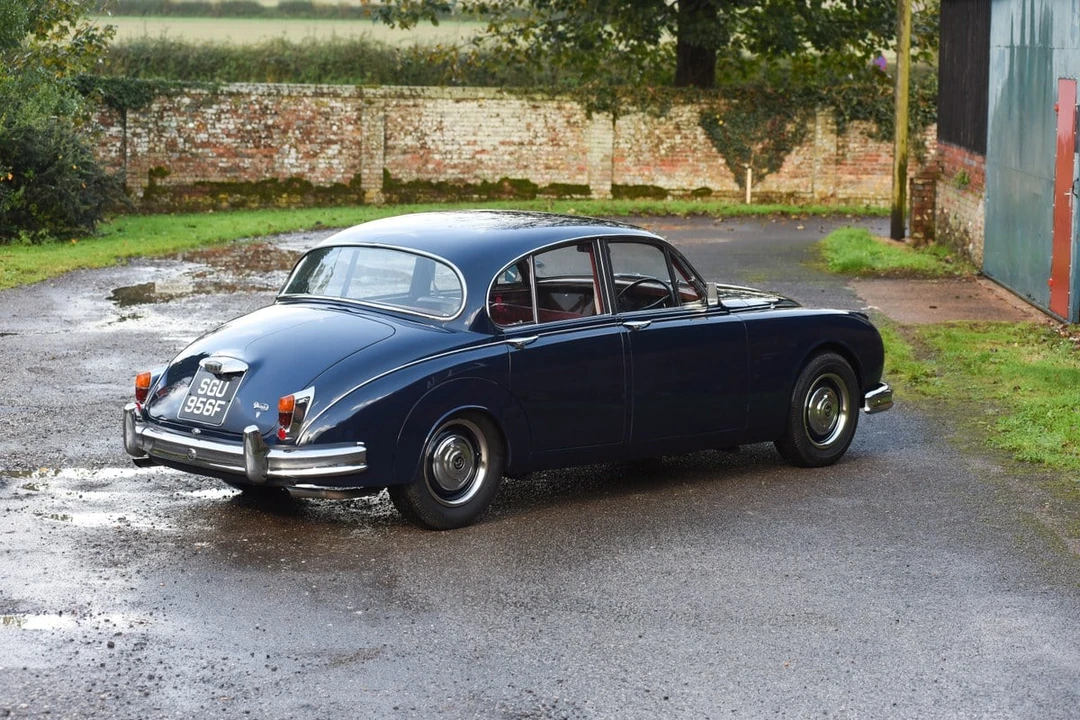 1968 Daimler - Image 12 of 30