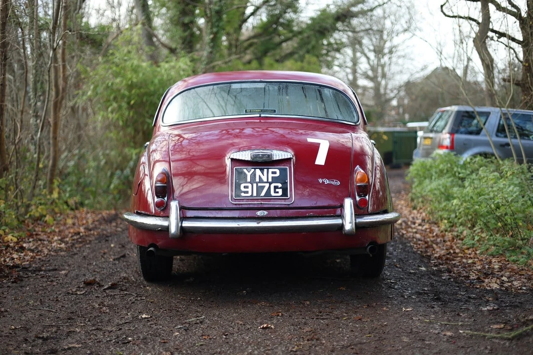 1968 Daimler - Image 12 of 30