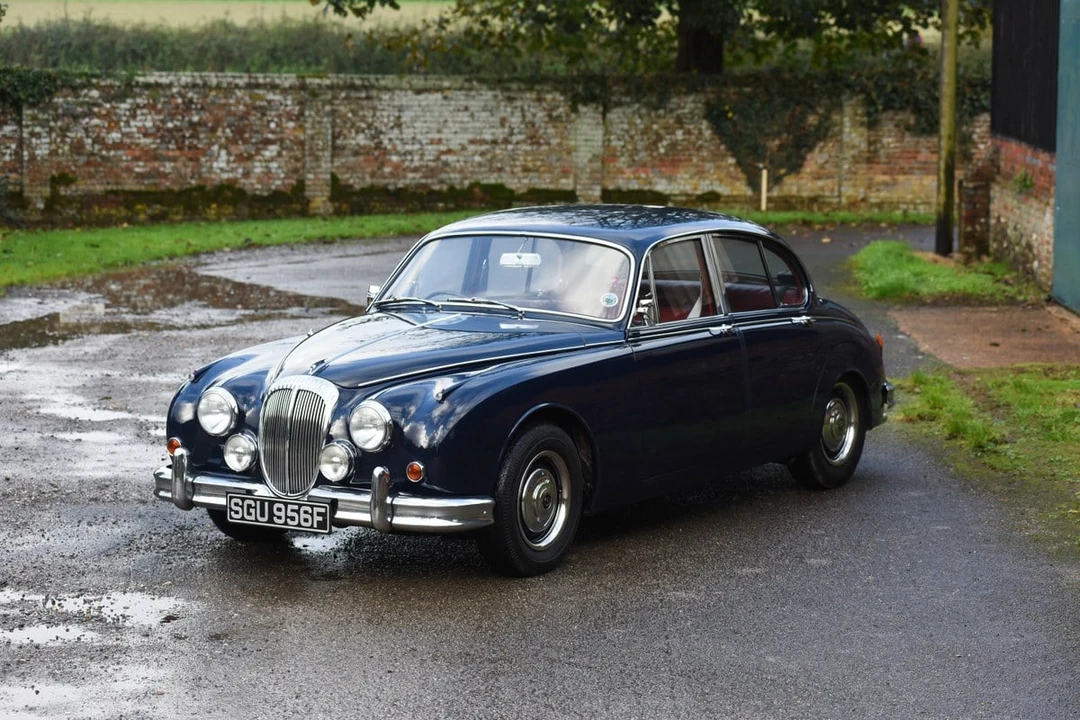 1968 Daimler - Image 8 of 30