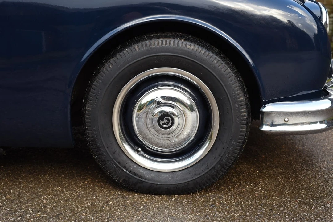 1968 Daimler - Image 21 of 30