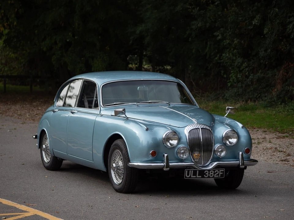 1968 Daimler - Image 8 of 30