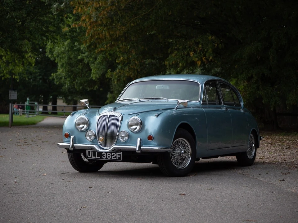 1968 Daimler - Image 5 of 30