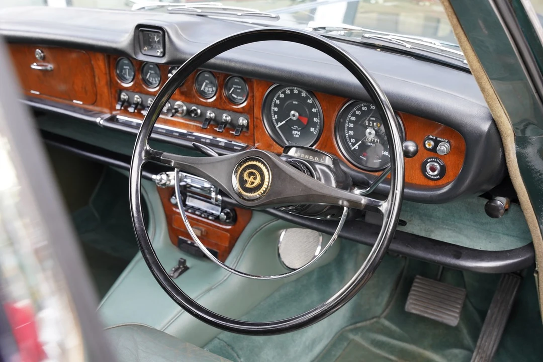 1960 Daimler - Image 12 of 30