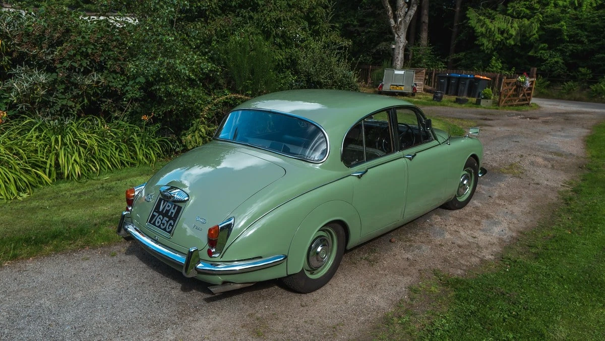 1968 Daimler SP250 - Image 14 of 30