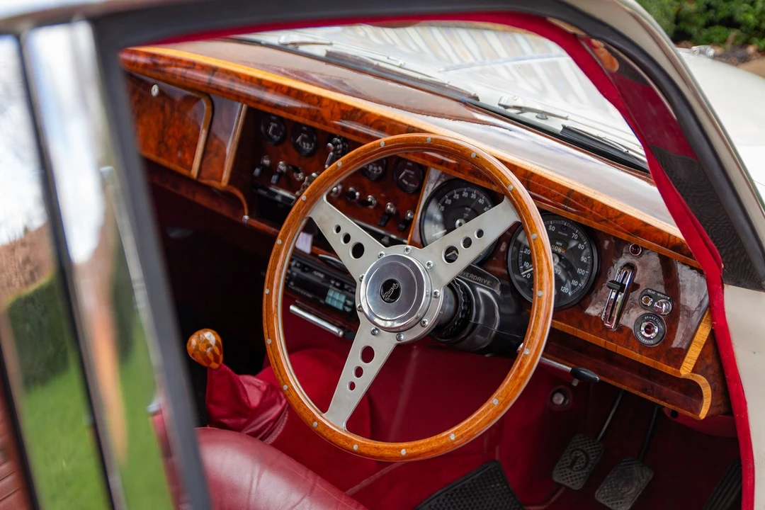 1968 Daimler - Image 27 of 30
