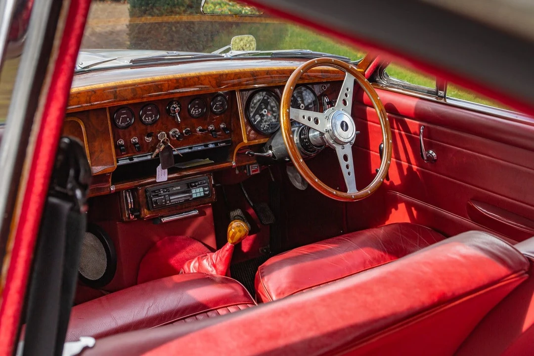 1968 Daimler - Image 21 of 30