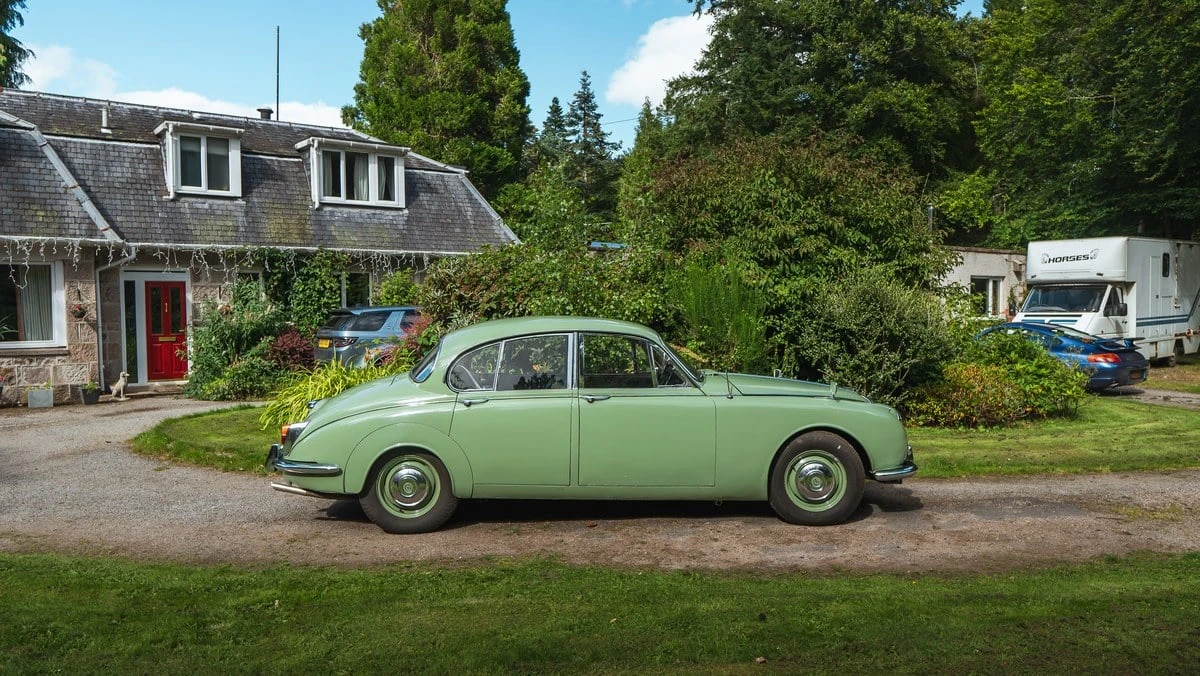 1968 Daimler SP250 - Image 13 of 30