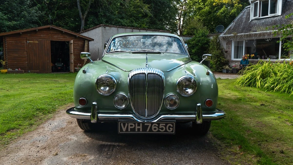 1968 Daimler SP250 - Image 3 of 30