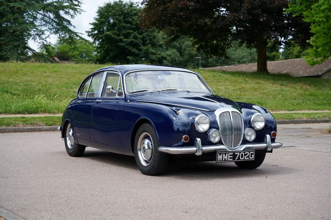1968 Daimler - Image 6 of 30