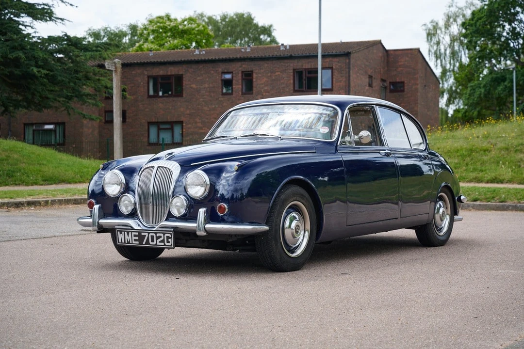 1968 Daimler - Image 14 of 30