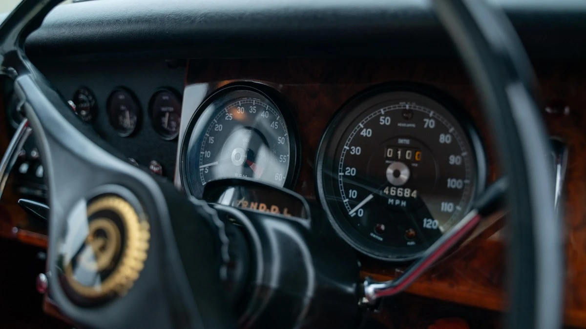 1968 Daimler - Image 14 of 30