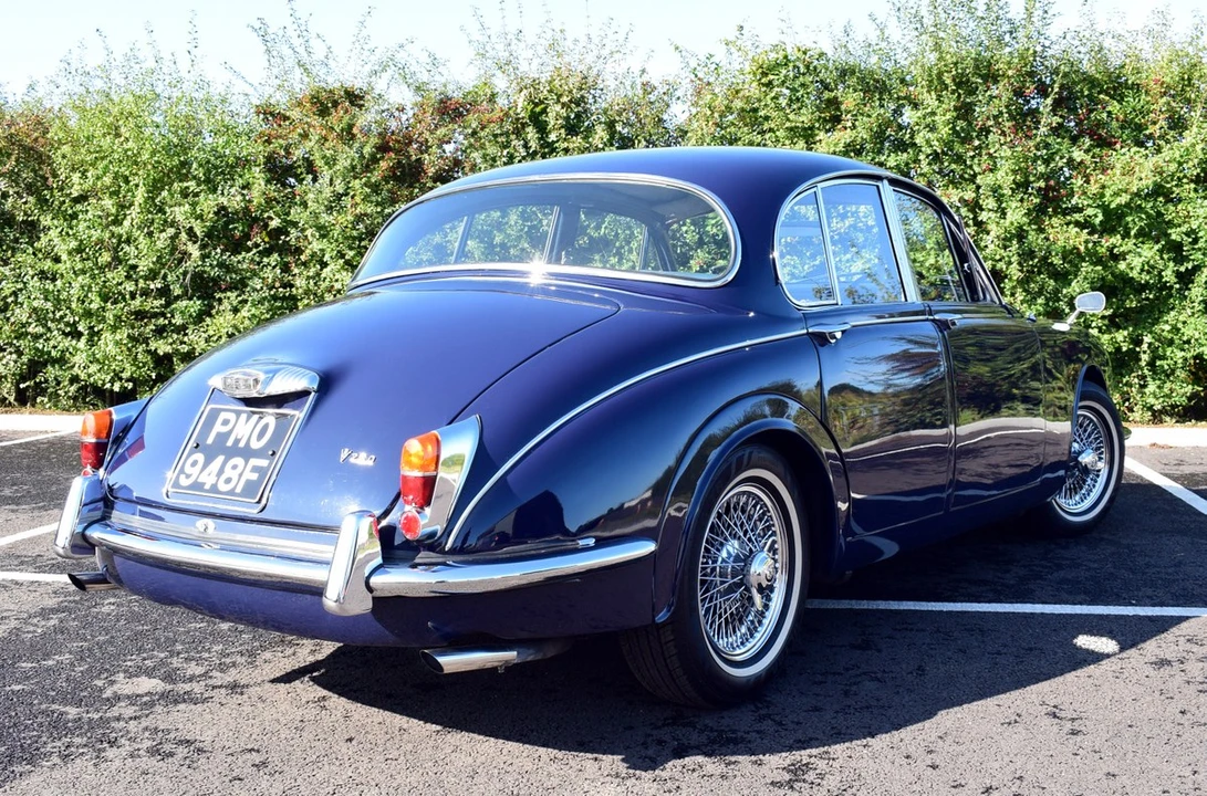 1967 Daimler - Image 9 of 30