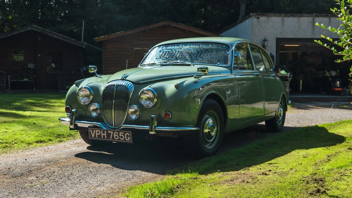 1968 Daimler SP250 - Image 11 of 30