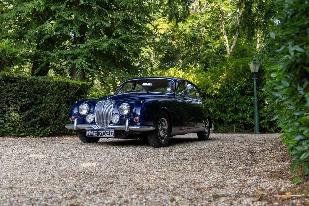 1968 Daimler - Image 23 of 30