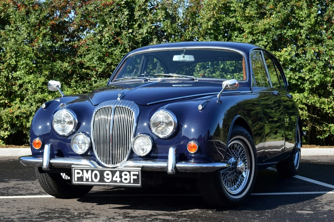1967 Daimler - Image 2 of 30