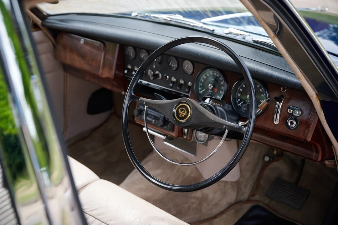 1968 Daimler - Image 24 of 30