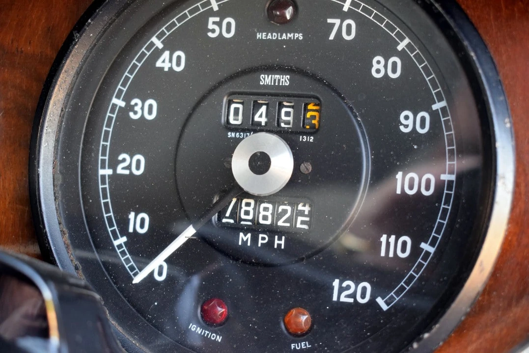 1967 Daimler - Image 22 of 30