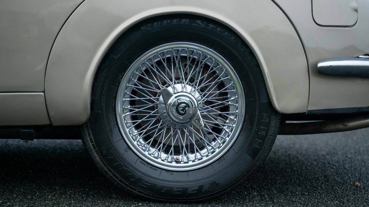 1968 Daimler - Image 12 of 30