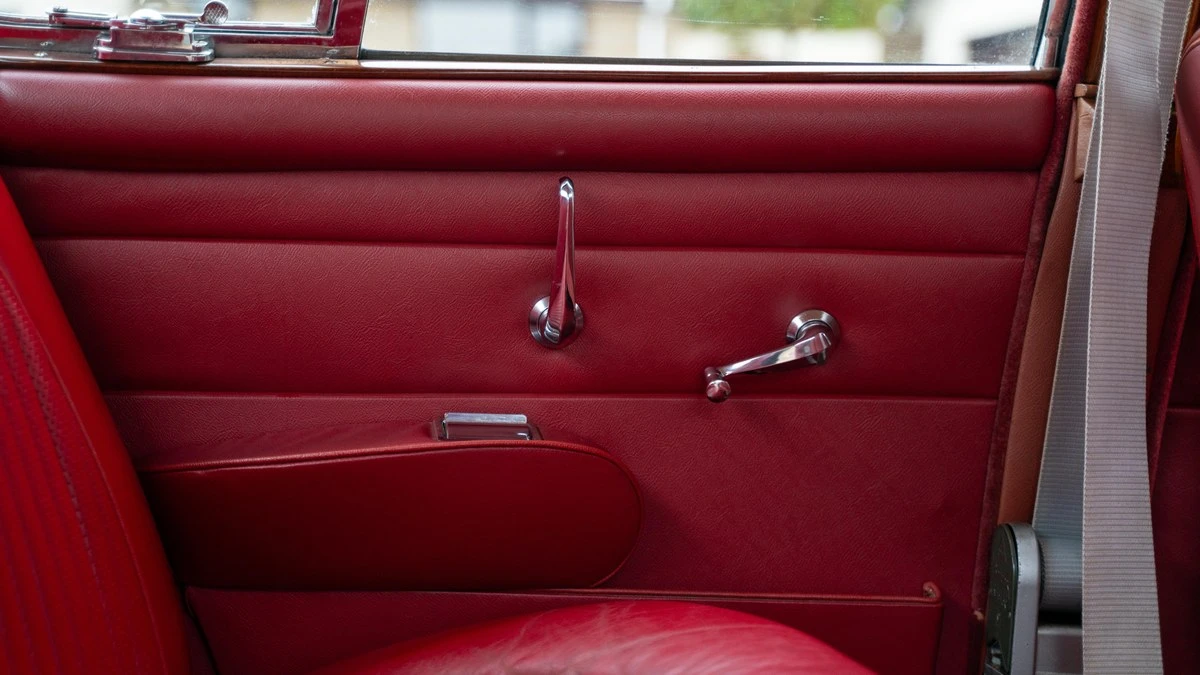 1968 Daimler - Image 29 of 30