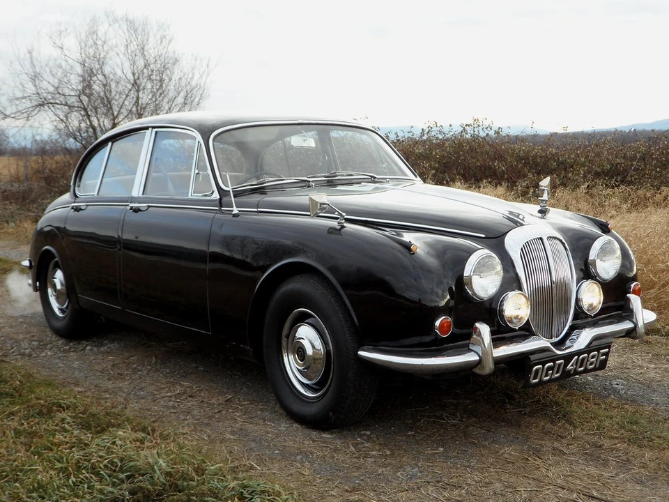 1968 Daimler - Image 5 of 31