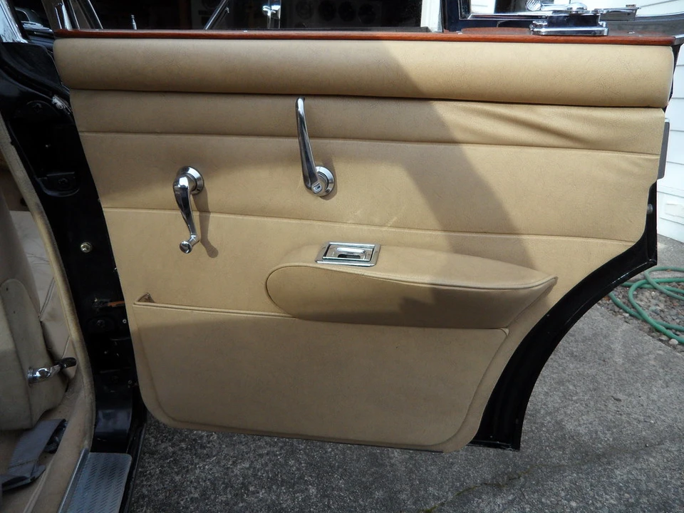 1968 Daimler - Image 20 of 31