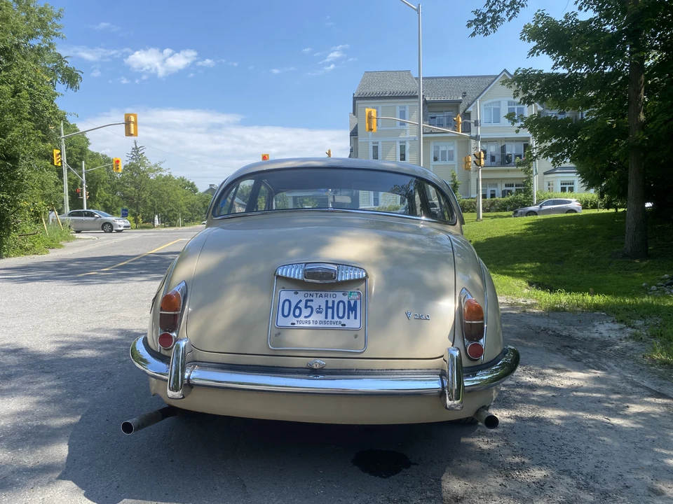 1968 Daimler SP250 - Image 11 of 31