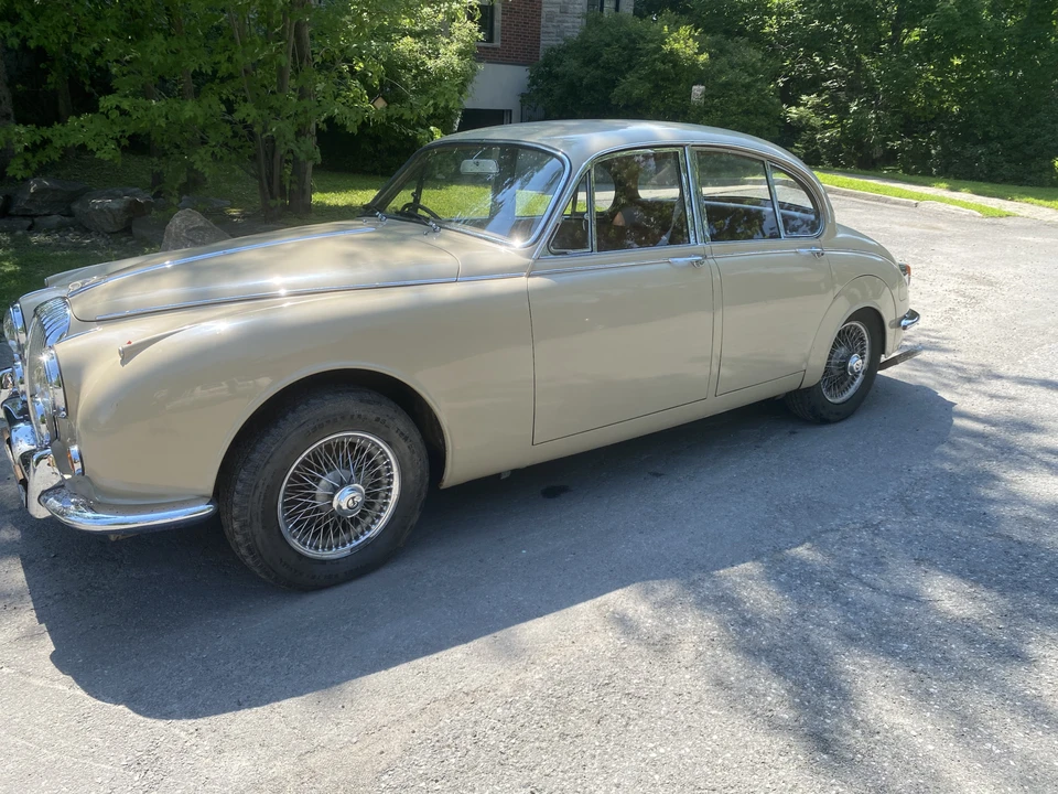 1968 Daimler SP250 - Image 19 of 31