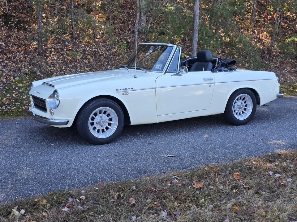 1968 Nissan Datsun Sports - Image 11 of 31