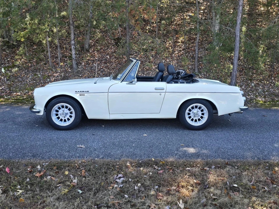 1968 Nissan Datsun Sports - Image 12 of 31