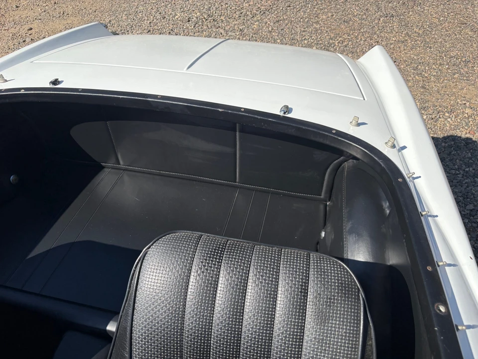 1968 Nissan Datsun Sports - Image 21 of 31