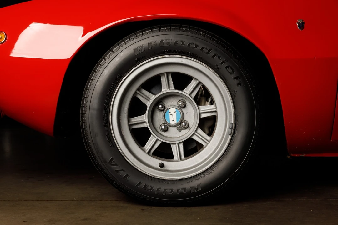 1968 DeTomaso Mangusta - Image 9 of 31