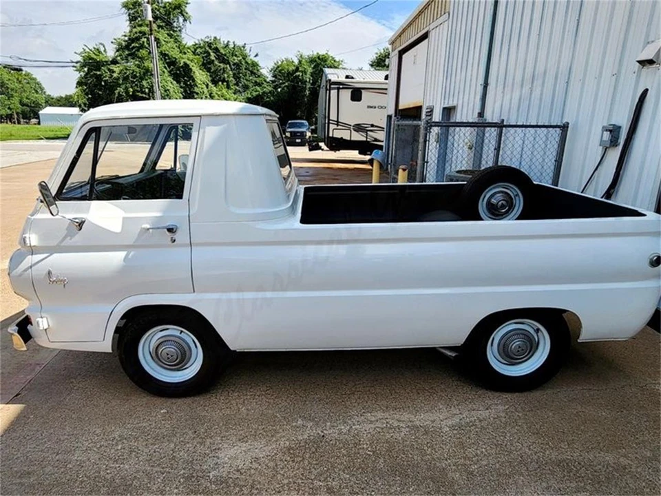 1968 Dodge A100 - Image 6 of 12