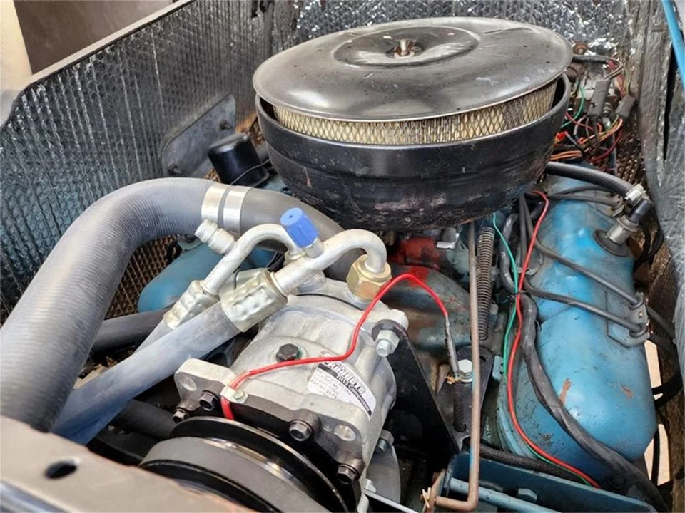 1968 Dodge A100 - Image 10 of 12