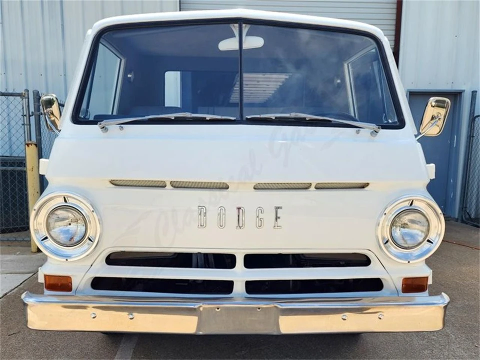 1968 Dodge A100 - Image 8 of 12